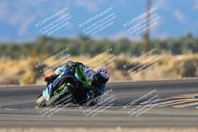 media/Dec-07-2024-CVMA (Sat) [[21c5f1ef85]]/Race 12-Supersport Middleweight/